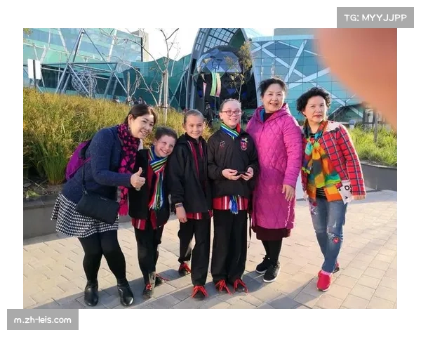 奥纳纳感慨十年职业生涯辉煌：足迹遍英西意荷尽享夺冠喜悦